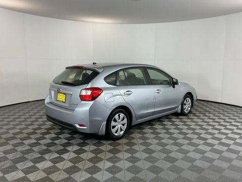 Used 2012 Subaru Impreza 2.0i image 5