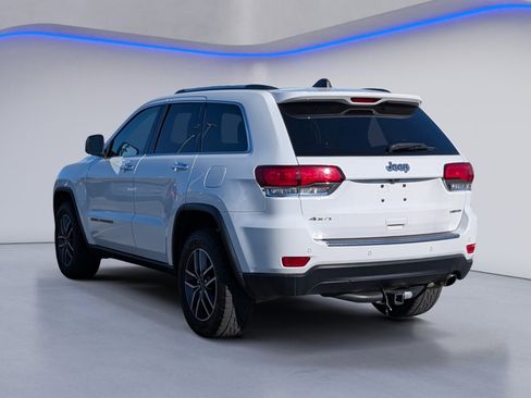 Used 2021 Jeep Grand Cherokee Limited image 9