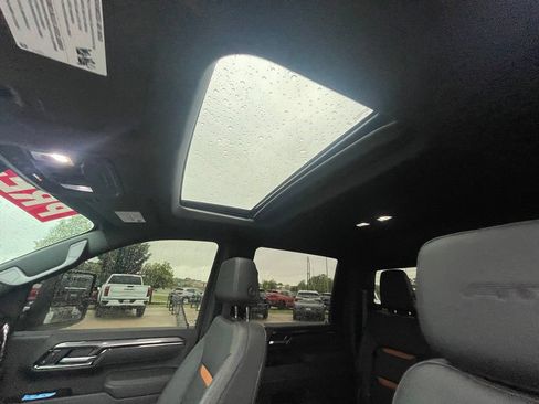 Used 2026 GMC Sierra 2500 AT4 w/ AT4 Premium Plus Package AWD/4WD image 25