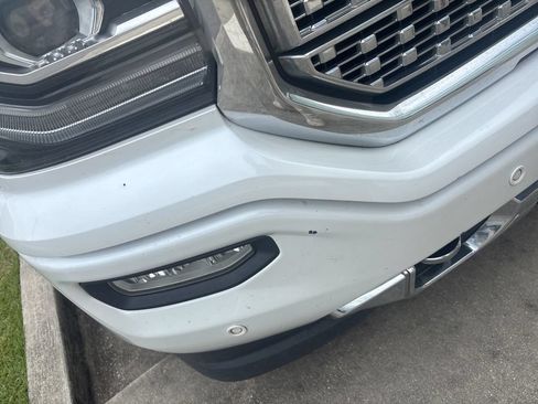 Used 2017 GMC Sierra 1500 Denali w/ Denali Ultimate Package AWD/4WD image 29