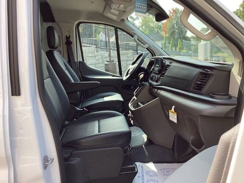 New 2025 Ford Transit 150 Base image 17