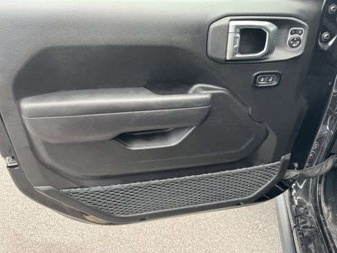 Used 2025 Jeep Wrangler Unlimited Sport S 4xe AWD/4WD image 10