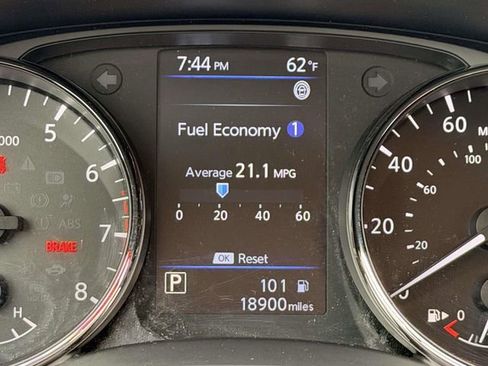 Used 2022 Nissan Rogue Sport SV image 27