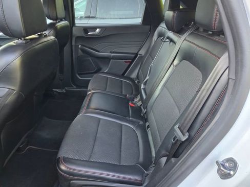 Used 2023 Ford Escape ST-Line AWD/4WD image 10