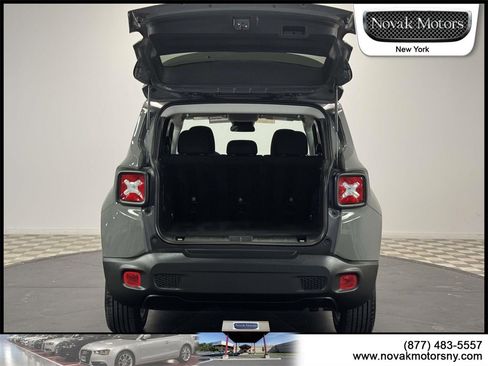 Used 2022 Jeep Renegade Latitude image 7