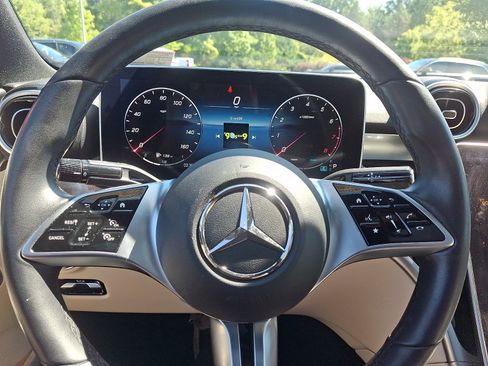 Used 2024 Mercedes-Benz C 300 4MATIC Sedan image 19