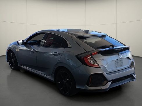 Used 2018 Honda Civic EX image 5