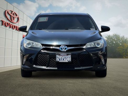 Used 2017 Toyota Camry SE FWD image 8