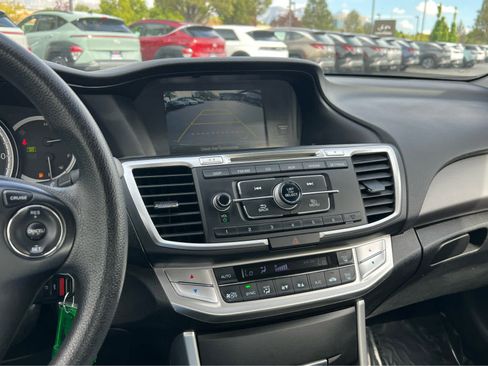 Used 2015 Honda Accord LX image 23