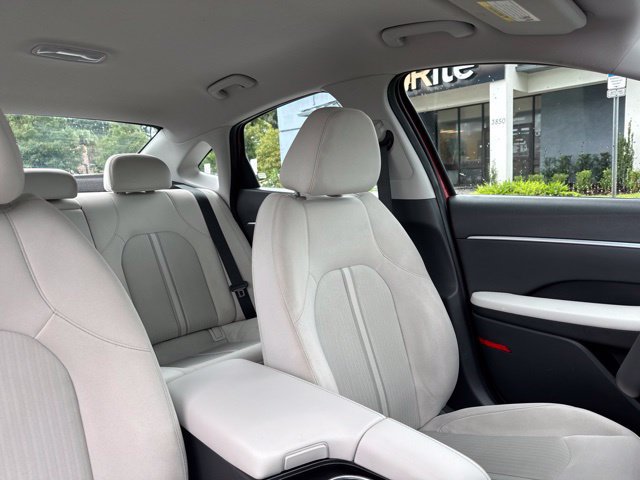 Used 2025 Hyundai Sonata SEL FWD image 12