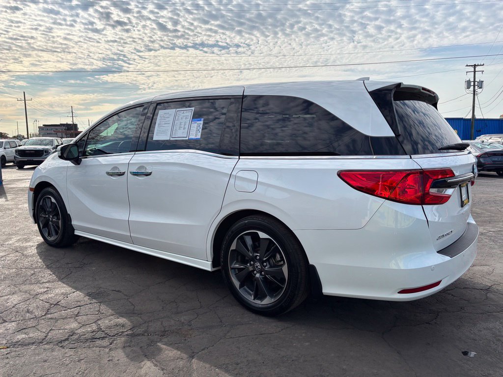 Used 2024 Honda Odyssey Elite image 6