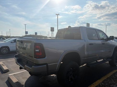 Used 2025 RAM 1500 Big Horn AWD/4WD image 14