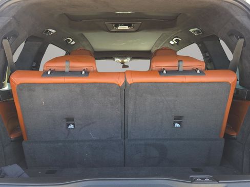 Used 2021 BMW X7 xDrive40i w/ M Sport Package image 14