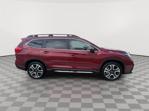 Used 2023 Subaru Ascent Limited image 13