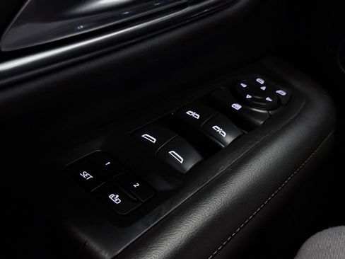 Used 2021 Chevrolet Tahoe Z71 image 52