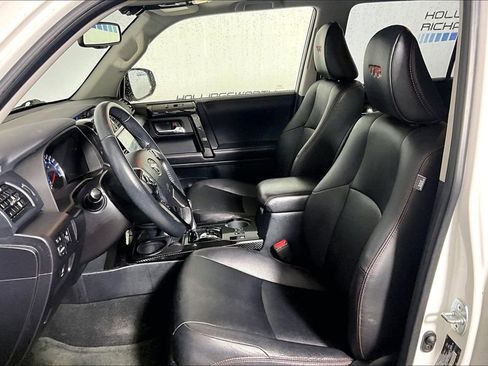Used 2018 Toyota 4Runner TRD Off-Road Premium image 20