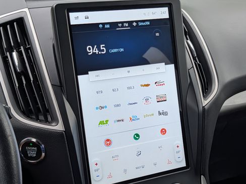 Used 2024 Ford Edge SEL image 19