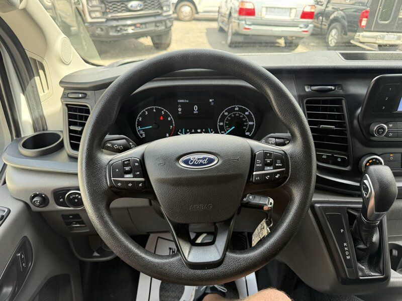 Used 2024 Ford Transit 250 148 Medium Roof Extended AWD image 30