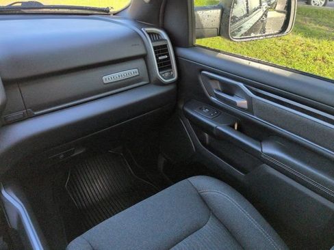 Used 2020 RAM 1500 Big Horn RWD image 17