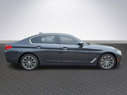 Used 2018 BMW 540i xDrive AWD/4WD image 4