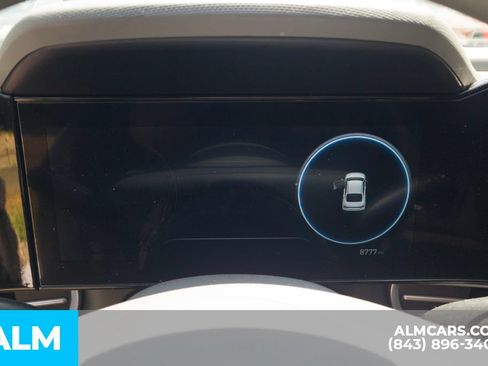 Certified 2024 Hyundai Elantra SEL FWD image 14