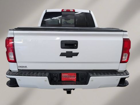 Used 2016 Chevrolet Silverado 1500 LTZ Z71 w/ LTZ Plus Package AWD/4WD image 18
