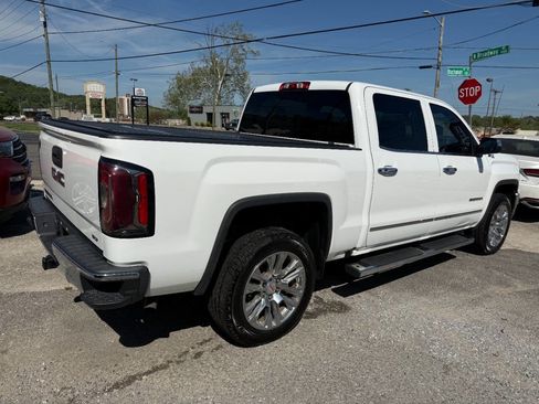 Used 2017 GMC Sierra 1500 SLT w/ SLT Premium Package image 6