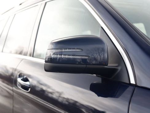 Used 2018 Mercedes-Benz GLS 450 4MATIC image 36