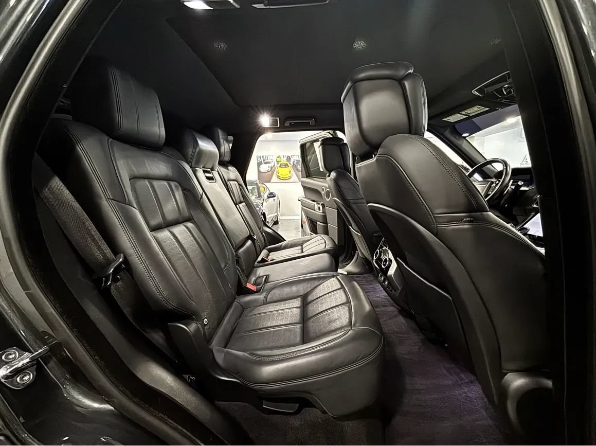 Used 2019 Land Rover Range Rover Sport HSE Dynamic AWD/4WD image 18