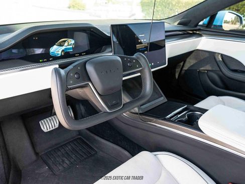 Used 2022 Tesla Model S Plaid image 31