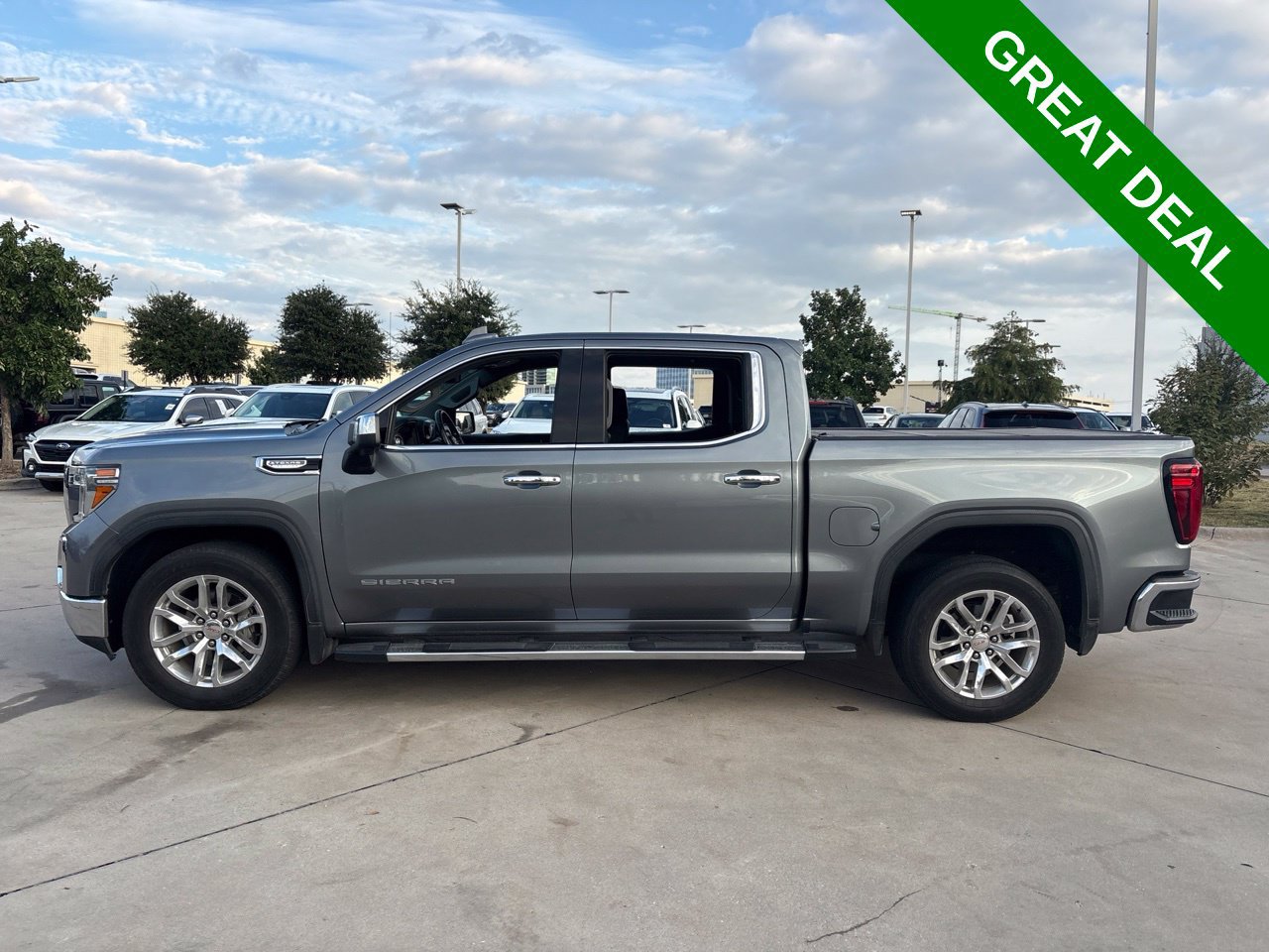 Used 2020 GMC Sierra 1500 SLT RWD image 8
