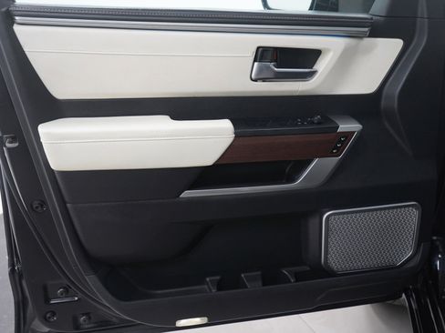 Used 2023 Toyota Tundra Capstone image 22