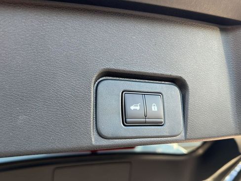 New 2026 Nissan Rogue SV AWD/4WD image 32