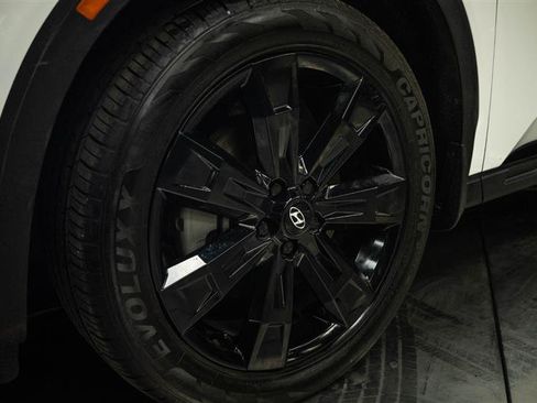 Used 2024 Hyundai Palisade XRT FWD image 3
