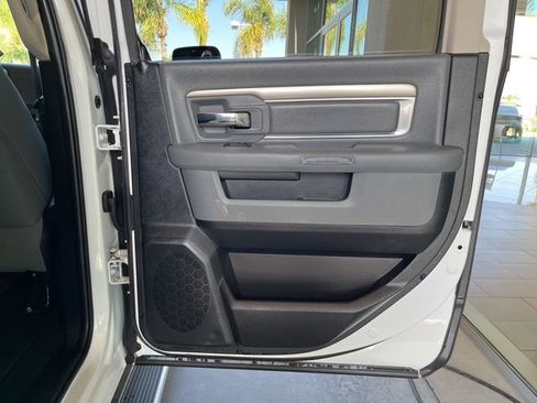 Used 2017 RAM 1500 Classic SLT image 22