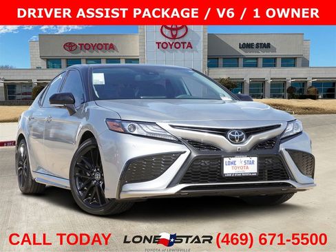 Used 2024 Toyota Camry XSE w/ Navigation Package image 1