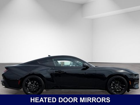Used 2025 Ford Mustang Premium RWD image 7