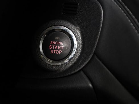 Used 2025 Subaru Outback Touring XT image 32