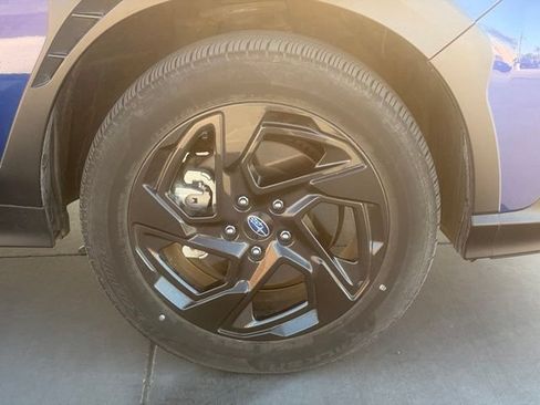 Used 2025 Subaru Crosstrek 2.5i Sport AWD/4WD image 5