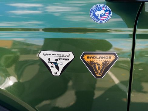 Used 2022 Ford Bronco Badlands w/ Sasquatch Package AWD/4WD image 18