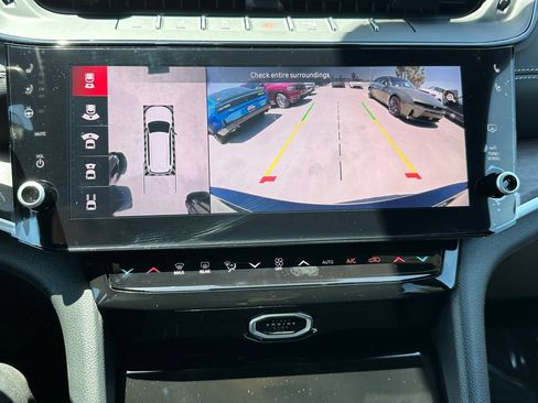 New 2026 Jeep Grand Cherokee L Limited AWD/4WD image 27