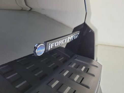 Used 2025 Toyota 4Runner TRD Off-Road AWD/4WD image 8