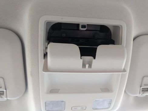 Used 2022 Ford Escape S FWD image 40