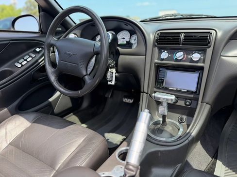 Used 2001 Ford Mustang GT RWD image 37