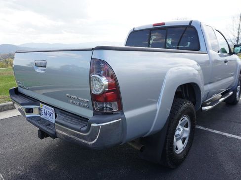 Used 2012 Toyota Tacoma PreRunner w/ SR5 Pkg image 11