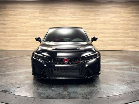 Used 2024 Honda Civic Type R image 17