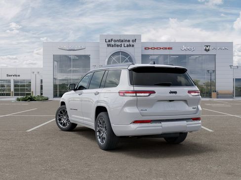 New 2026 Jeep Grand Cherokee L Summit image 3