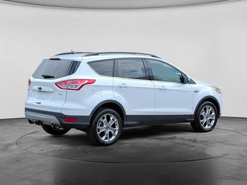Used 2015 Ford Escape SE w/ Equipment Group 201A AWD/4WD image 7