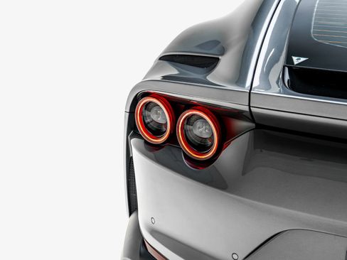 Used 2019 Ferrari 812 Superfast RWD image 26