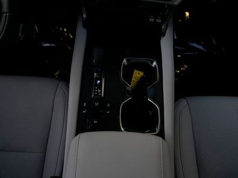 Used 2023 Lexus RX 350 Premium w/ Accessory Package image 40